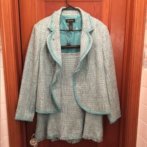 Woven tweed crop jacket size 20 skirt 16
